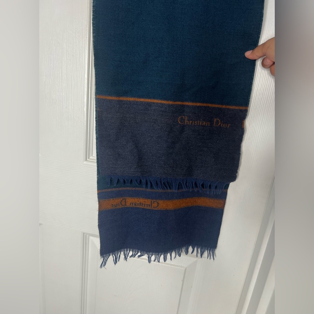 Christian Dior Wool Blue Women’s Scarf - Picture 7 of 9